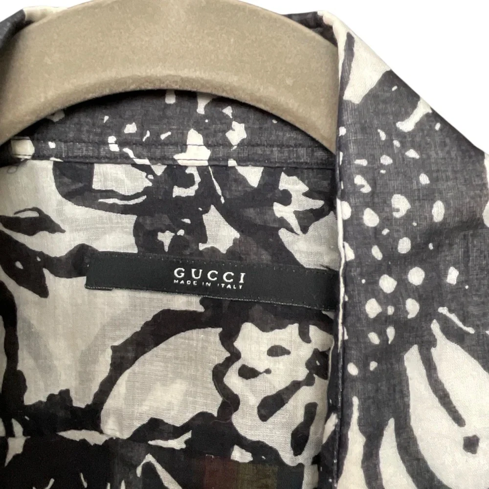 Gucci Monochrome Floral Shirt - Picture 2 of 14